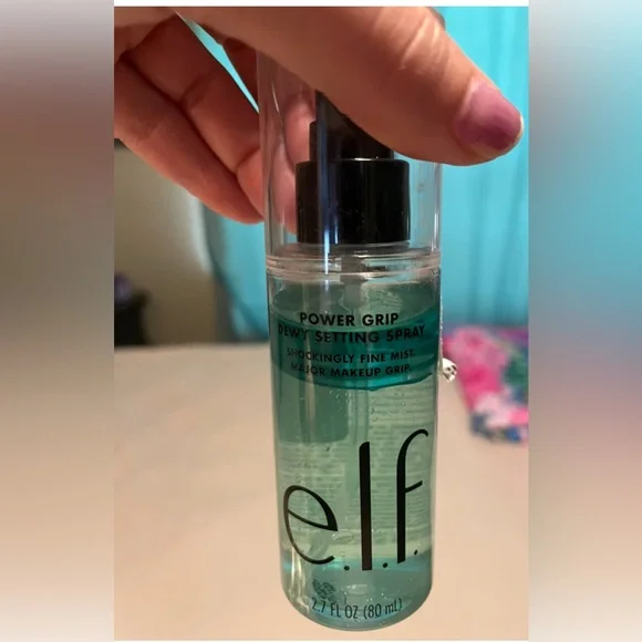 🔹e.l.f🔹Power Grip Dewy Setting Spray🔹Product has been used a few times🔹 - Picture 1 of 2